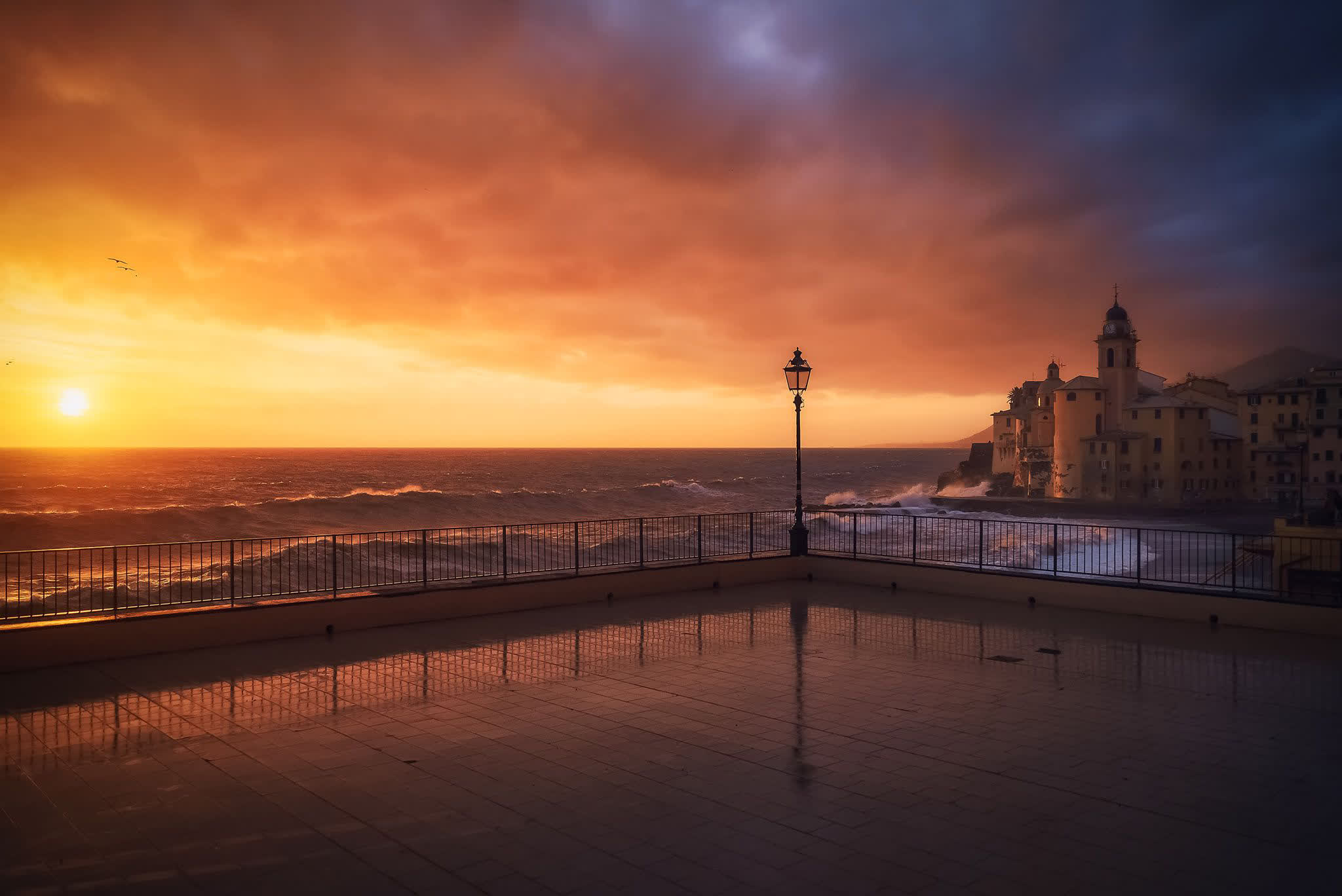 Corso di fotografia a Genova: course cover coast sunset